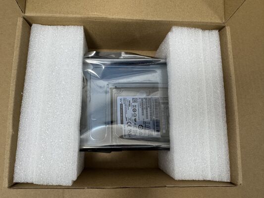 7XB7A00040 00YK029 900GB 15K SAS 2.5-3.5 12Gb Server Hard Drives