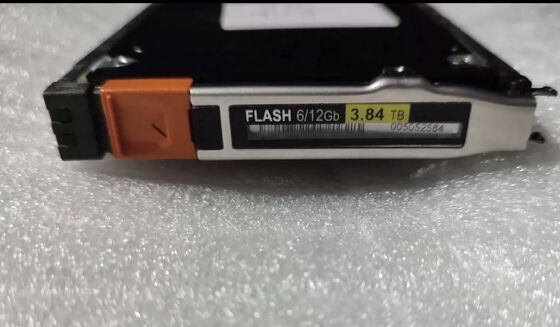 118000632 005052585 005052584 005052560 005051749 D3F-2SFXL2-3840 for EMC Unity 3/4/5/600 3.84TB SSD