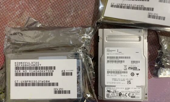 For HPE U.3 CM6 12.8T 3.84TB 3.2TB KCM6XRUL3T84 P21840-003 KCM6XVUL3T20 P21841-003 KCM6XVUL12T8 P21841-005 SSD