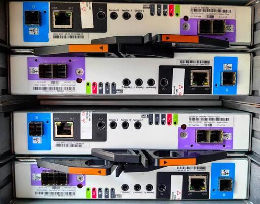 01DC497 01DC496 01DC500 01DC501 12GB SAS Thinksystem DS2200 Controller