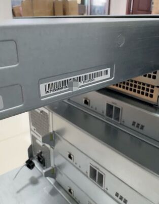 1*HI1620S,24 C4*32G 4*10G 03058999 STL6SPCC24 Controller