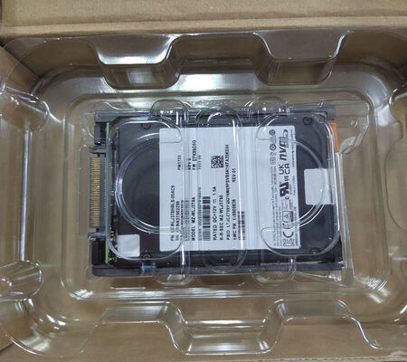 7.68TB 005053161 005053160 005052556 005052557 005053081 005053724 005052112 005053578 005053579 005053681 005053680 Hard Drives